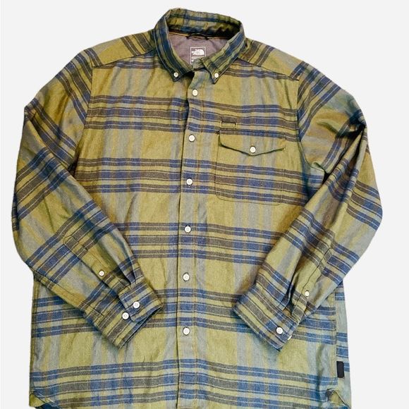 The North Face Plaid Button Up Size Large - Picture 1 of 7